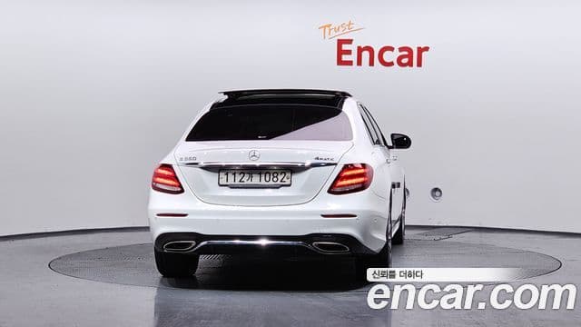 Mercedes-Benz E-класс W213 AMG Line, 2020 4
