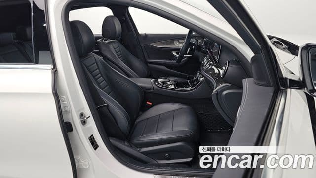 Mercedes-Benz E-класс W213 AMG Line, 2020 10