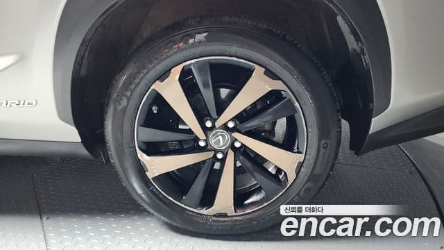 Lexus NX300h Executive, 2018 все фото