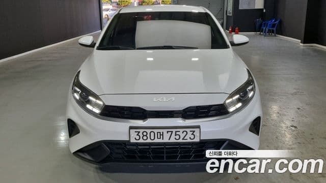 Kia The / новый New K3 2세대 Trendy, 2022 3