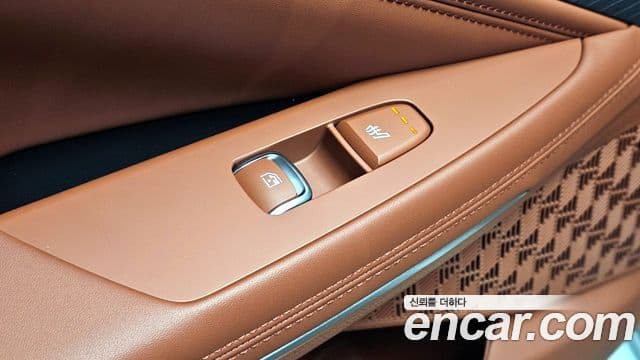 Kia The / новый New K8 гибрид Noblesse, 2025 17