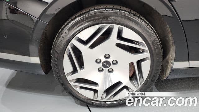 Genesis G90 (RS4) бензин 3.5 турбо e-S/C AWD LWB, 2022 все фото