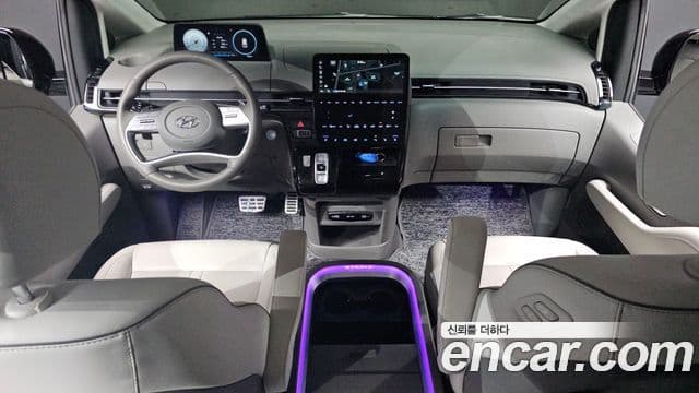 Hyundai Staria Inspiration, 2023 7
