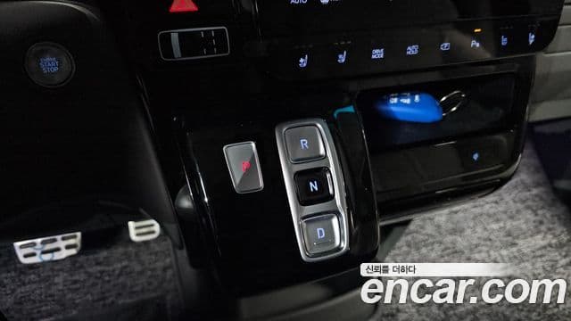 Hyundai Staria Inspiration, 2023 9