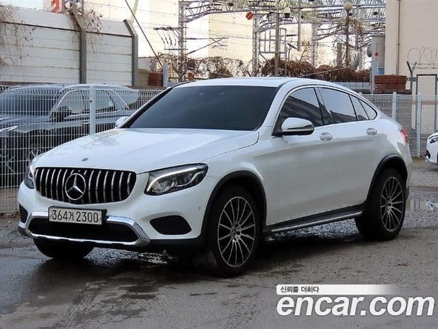 Mercedes-Benz GLC-класс X253 GLC220 d 4MATIC Premium купе, 2018 1