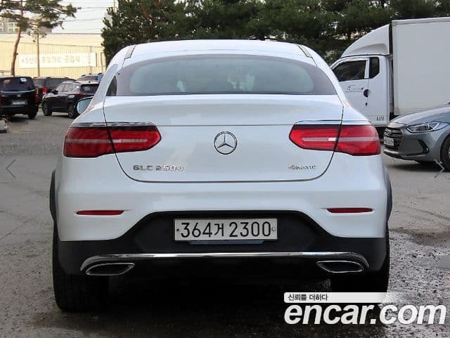 Mercedes-Benz GLC-класс X253 GLC220 d 4MATIC Premium купе, 2018 4
