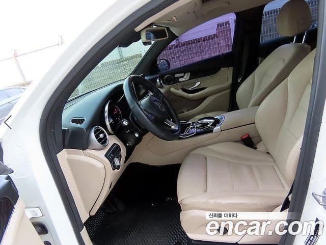 Mercedes-Benz GLC-класс X253 GLC220 d 4MATIC Premium купе, 2018 9