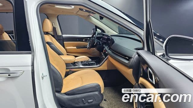 Kia Carnival 4세대 Signature, 2021 11