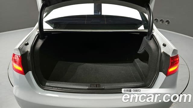 Audi New A4 B8, 2016 20