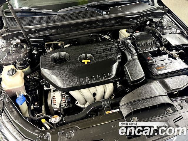 Kia K5 Prestige, 2012 6