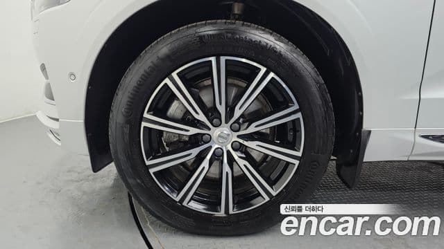 Volvo XC60 2세대 T6 Inscription, 2020 все фото