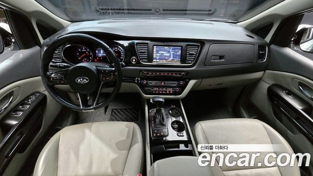 Kia All New Carnival Prestige, 2017 7