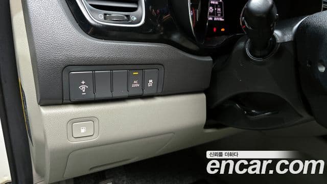 Kia All New Carnival Prestige, 2017 14