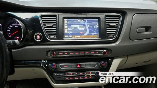 Kia All New Carnival Prestige, 2017 16