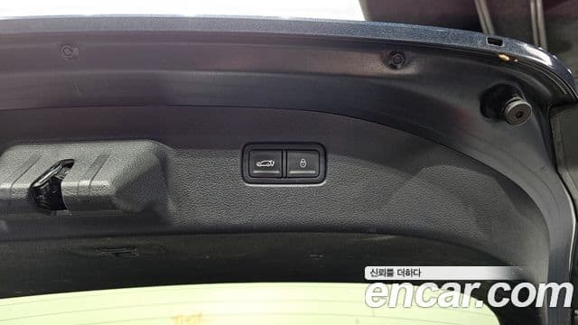 Genesis The / новый New G70 슈팅브레이크, 2023 20