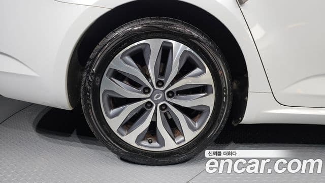 Renault Korea(Samsung) SM6 2.0 LPe LE (для людей с инвалидностью), 2017 все фото