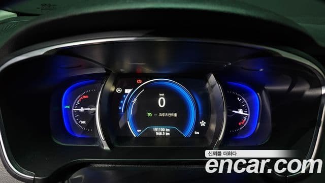 Renault Korea(Samsung) SM6 2.0 LPe LE (для людей с инвалидностью), 2017 8