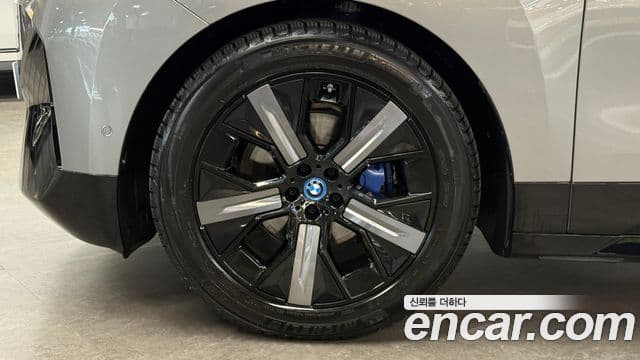 BMW iX xDrive50 Sport Special Edition, 2025 все фото