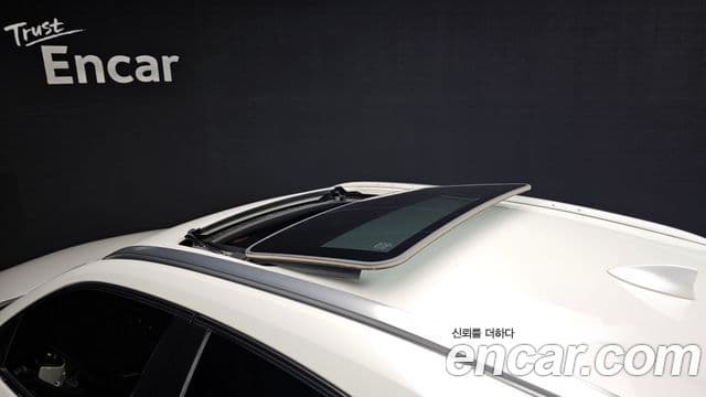 Lexus UX250h, 2024 16