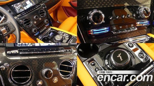 Rolls-Royce Cullinan 6.7 V12 чёрный эмблема, badge, 2021 12