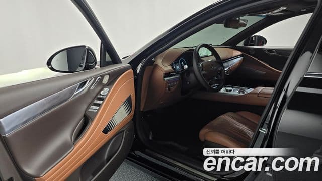 Genesis G80 (RG3) бензин 3.5 турбо AWD, 2024 10