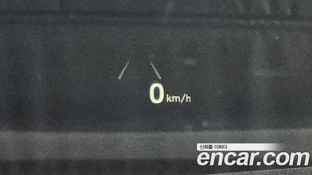 Genesis G90 Premium Luxury, 2021 18