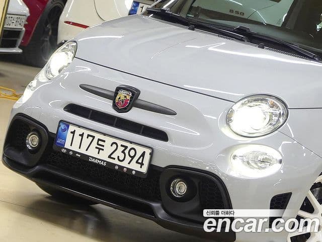Fiat 500 Abarth, 2020 3