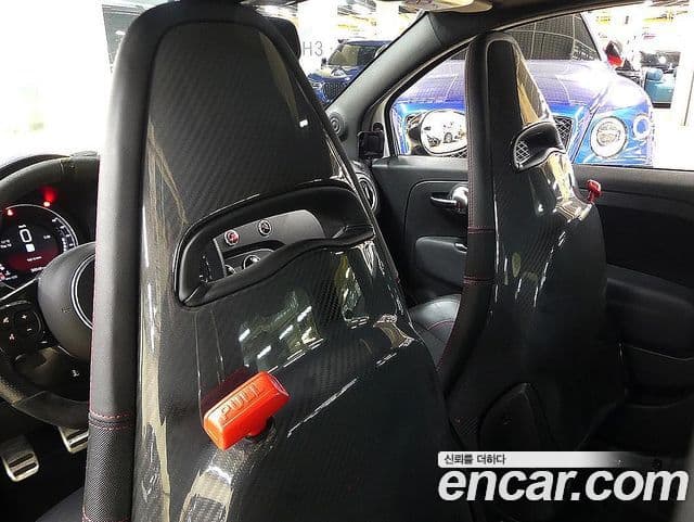 Fiat 500 Abarth, 2020 20