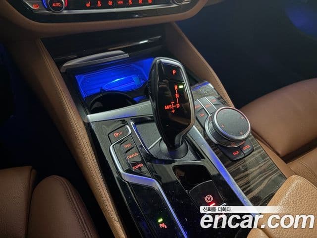 BMW 5시리즈 (G30) 520i M Sport, 2022 9