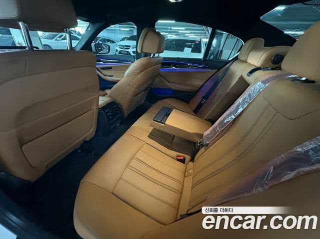 BMW 5시리즈 (G30) 520i M Sport, 2022 10