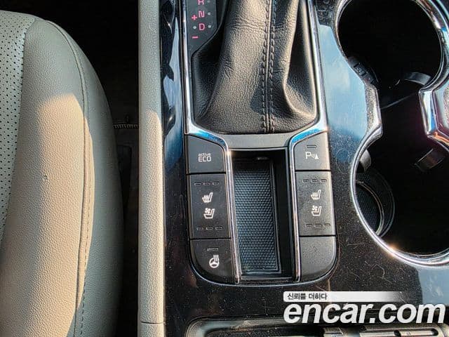 Kia The / новый New Carnival Prestige, 2019 12