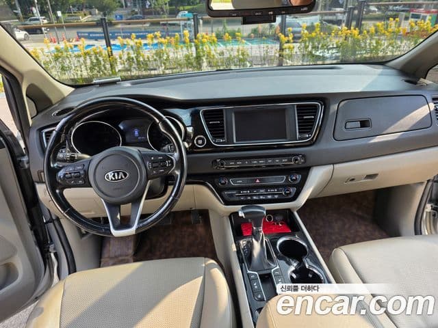 Kia The / новый New Carnival Prestige, 2019 14