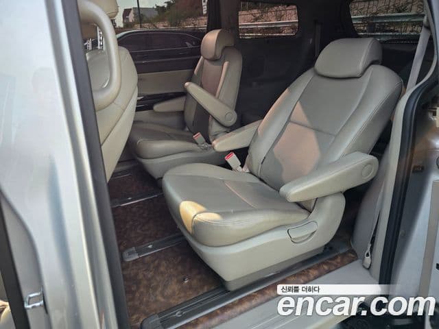 Kia The / новый New Carnival Prestige, 2019 15