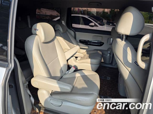 Kia The / новый New Carnival Prestige, 2019 20