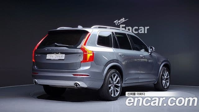Volvo XC90 2세대 T6 Momentum, 2018 2