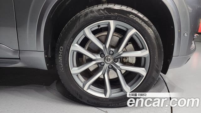 Volvo XC90 2세대 T6 Momentum, 2018 все фото