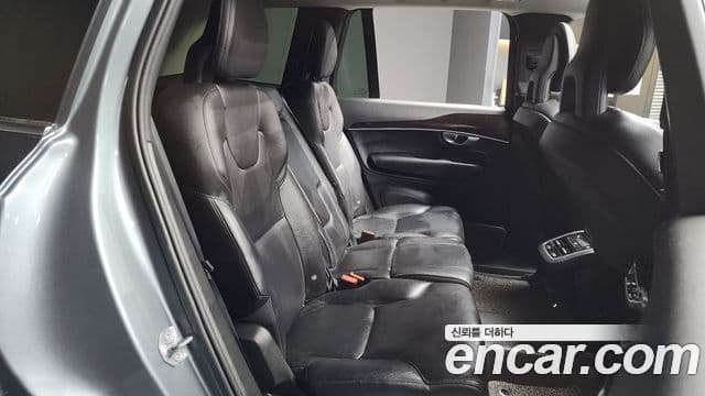 Volvo XC90 2세대 T6 Momentum, 2018 12