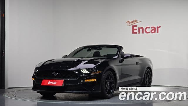 Ford Mustang кабриолет, 2022 1