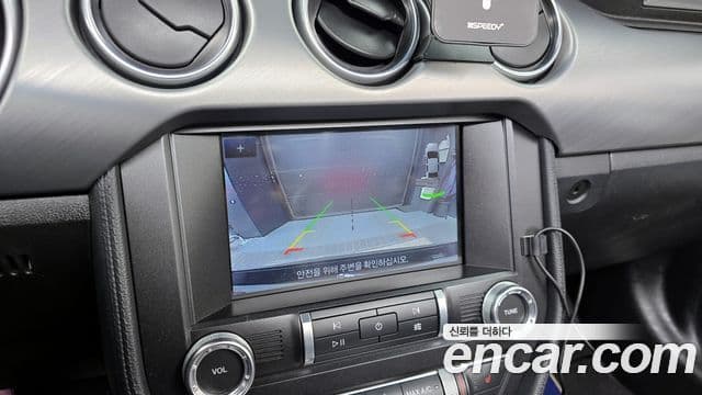 Ford Mustang кабриолет, 2022 15