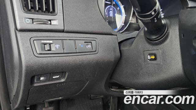 Hyundai Sonata The / новый 브릴리언트 Premium, 2013 16