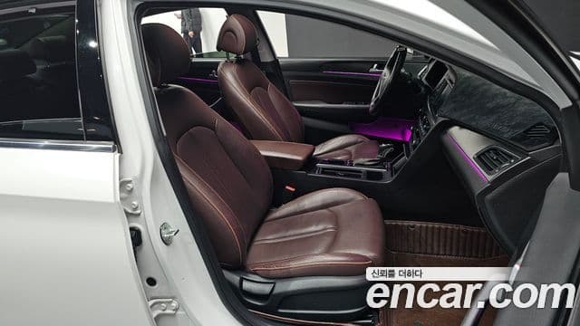 Hyundai LF Sonata 2.0 Care Plus, 2017 10