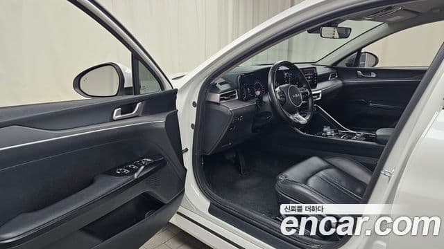 Kia K5 3세대 Trendy, 2022 10