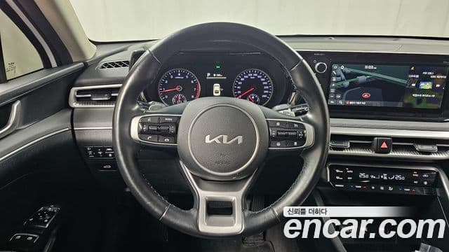 Kia K5 3세대 Trendy, 2022 13