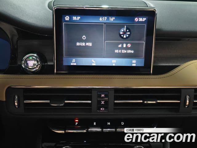 Lincoln Corsair 2.0 Reserve AWD, 2021 9