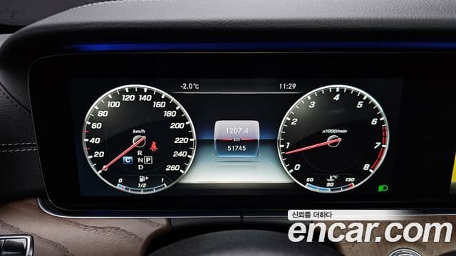 Mercedes-Benz E-класс W213 Exclusive, 2018 8