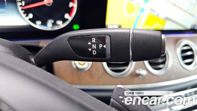 Mercedes-Benz E-класс W213 Exclusive, 2018 9