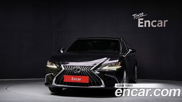 Lexus ES300h 7세대 Luxury Plus, 2023 3