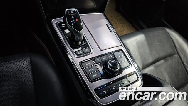 Hyundai Equus(новый кузов / новое поколение) Prestige, 2015 9