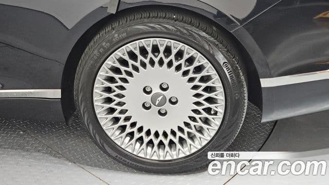 Genesis G80 (RG3) бензин 3.5 турбо AWD, 2023 все фото