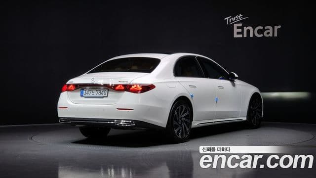 Mercedes-Benz E-класс W214 Exclusive, 2026 2